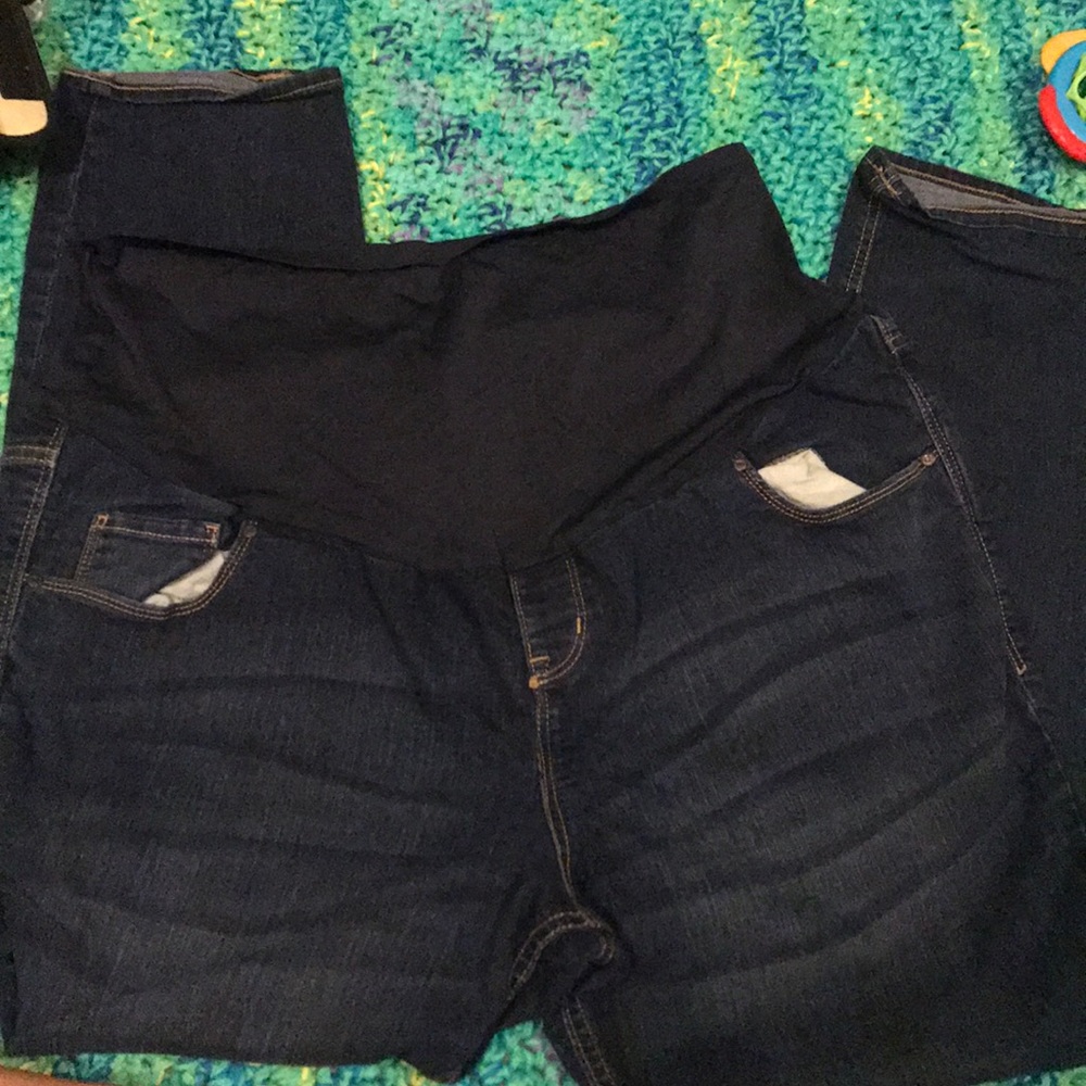 Old Navy maternity skinny jeans 18 short